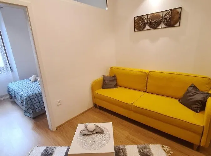 Caligula Center Apartman *