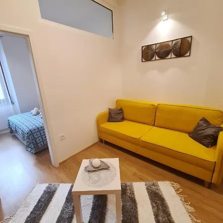 Caligula Center Apartamento *